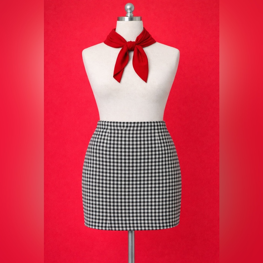 H&M Black and White Gingham Pencil Skirt